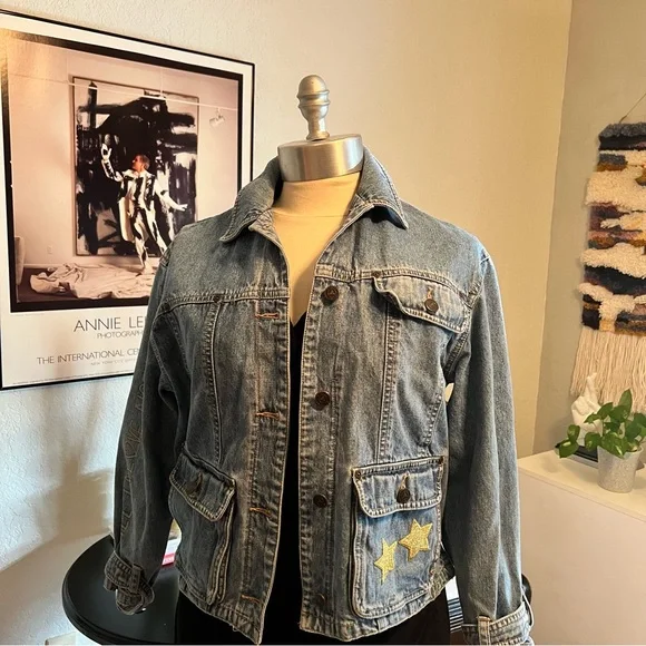 NWT Trucker ❤️ Sequin Heart Handmade One of a Kind Jean Jacket Petite - Picture 2 of 13